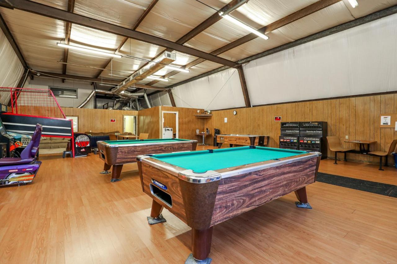 Spacious Home With Waterfront View-Welcome Pets Sneads Ferry Екстериор снимка